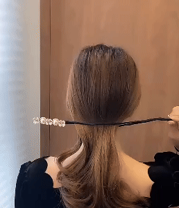 Elegant Hair Bun Maker 3