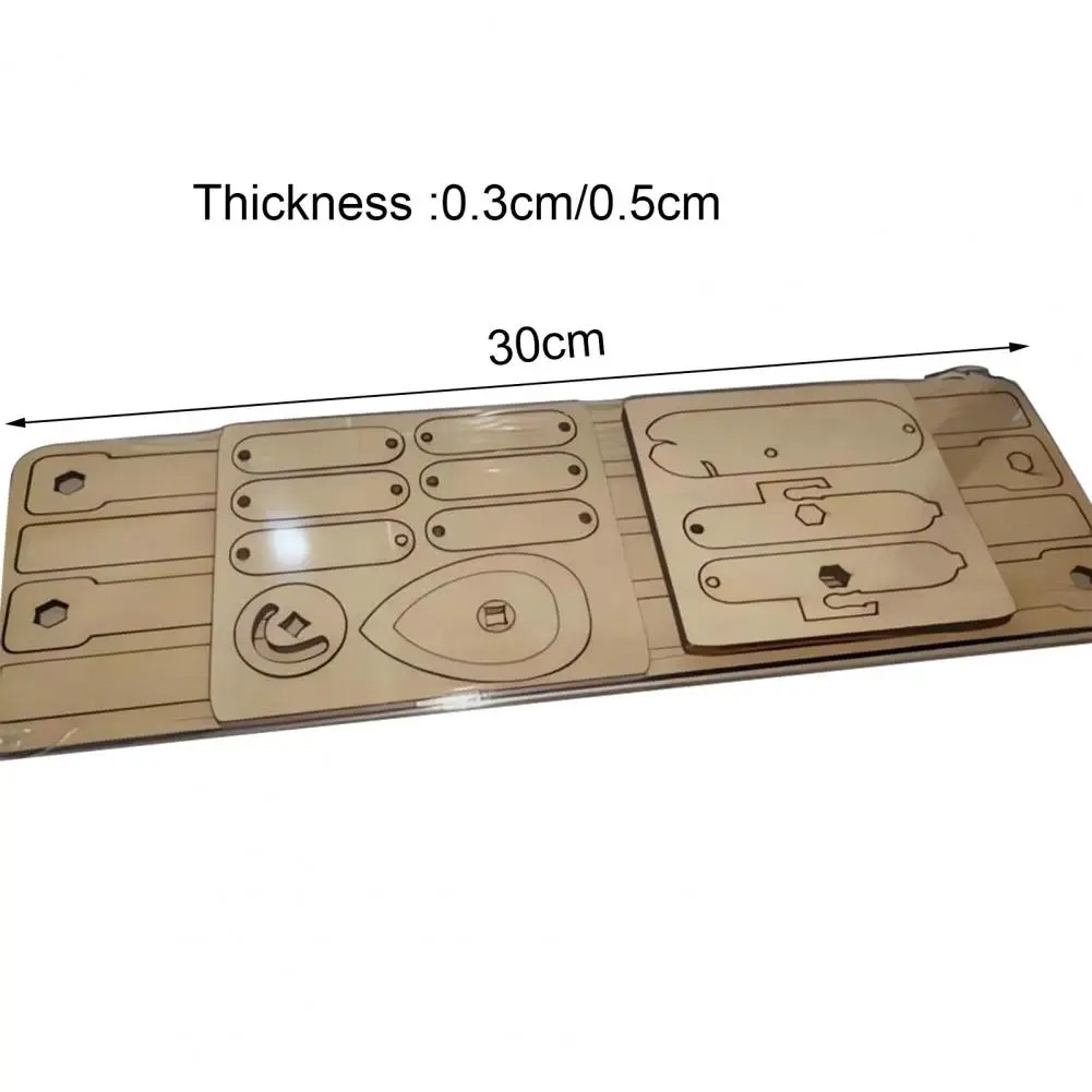 HANDMADE WOODEN FENCING PUPPETS 5