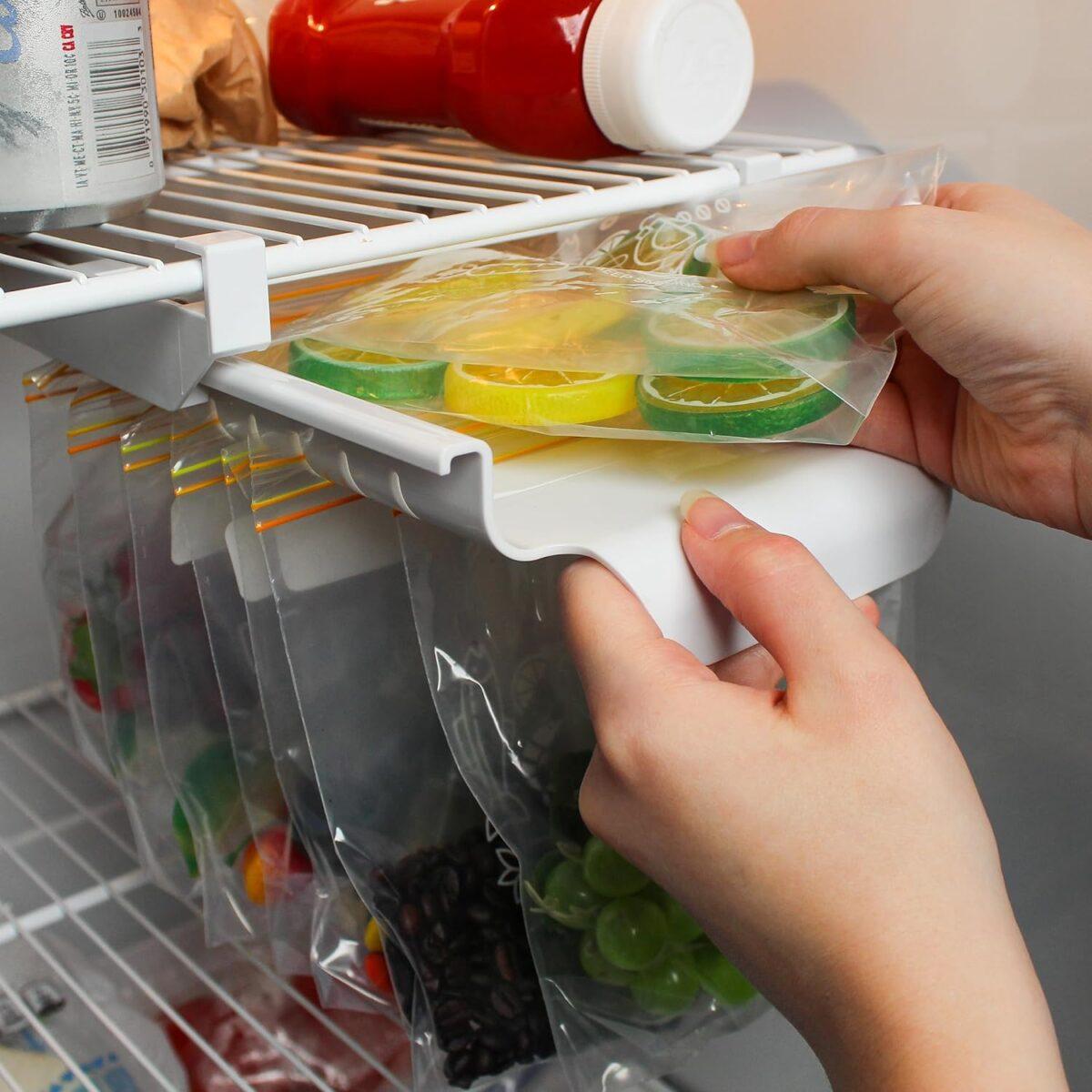 Fridge Zip Bag Hanging Rack 2