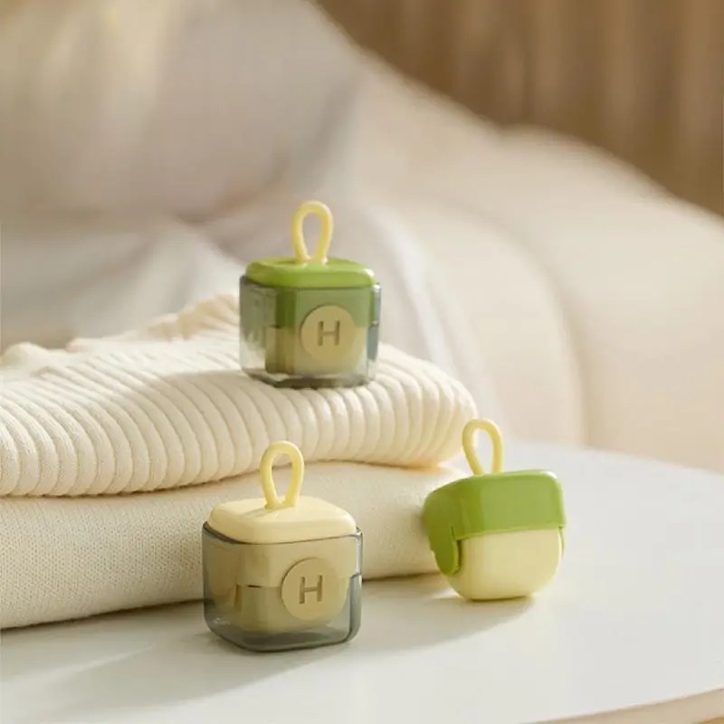 Mini Portable Lint Roller with Storage Case 3