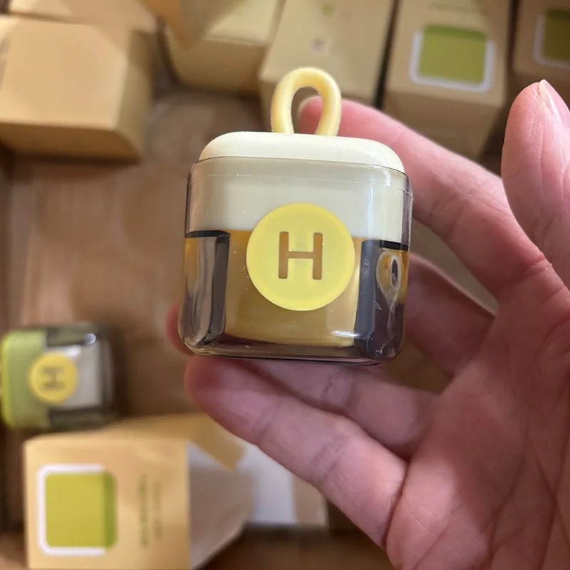 Mini Portable Lint Roller with Storage Case 4