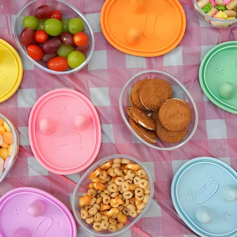 Snack Bowl with Fun Finger Grab Lid 2