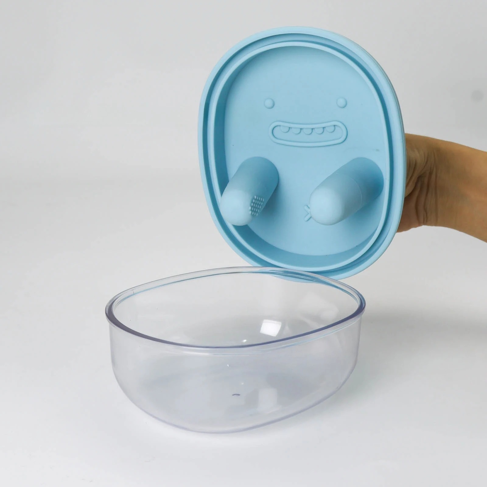 Snack Bowl with Fun Finger Grab Lid 7